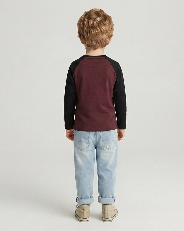 Light Wash Relaxed Jeans